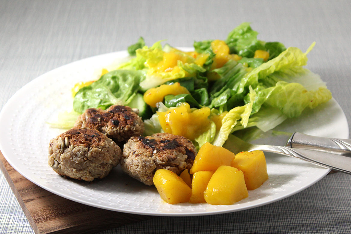Tofu_Erdnussfrikadellen_mit_Mangosauce